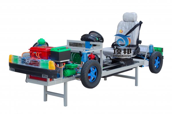 �ȁ���늄�(d��ng)��܇͸����(sh��)Ӗ(x��n)ģ��