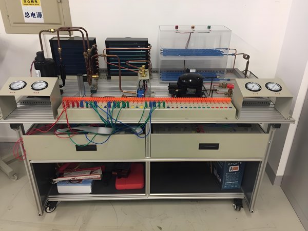 �F(xi��n)�������c���{(di��o)ϵ�y(t��ng)���܌�Ӗ�b��