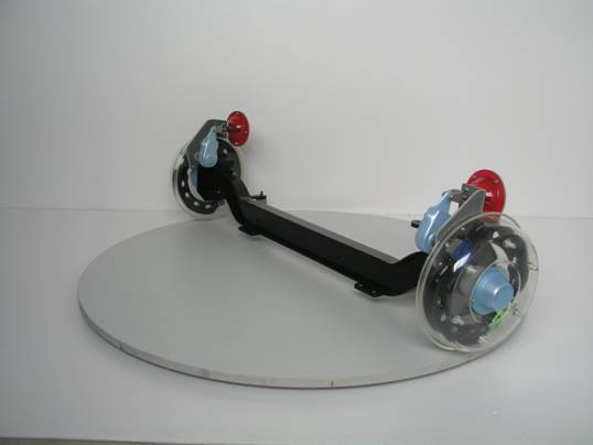 �|�L(f��ng)EQ140�ͣ����CA141�ͣ�ǰ�(q��)��(d��ng)�򿂳�ģ��