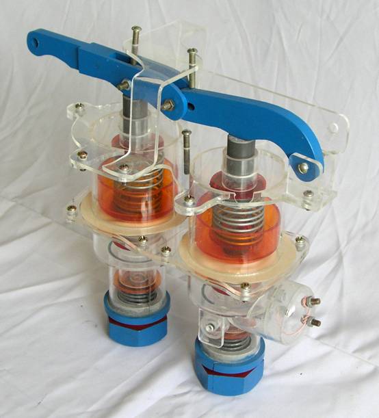 �|�L(f��ng)��(li��n)ʽ�pǻ�Ƅ�(d��ng)�y