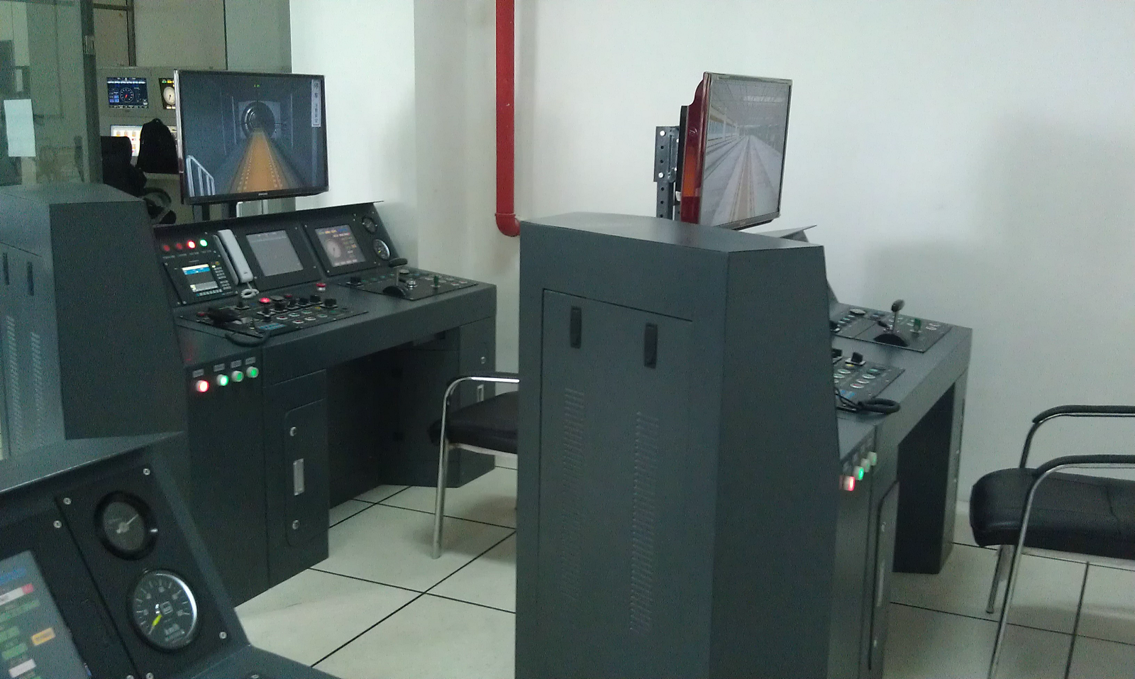 ܉����ͨ�{�ģ�M��