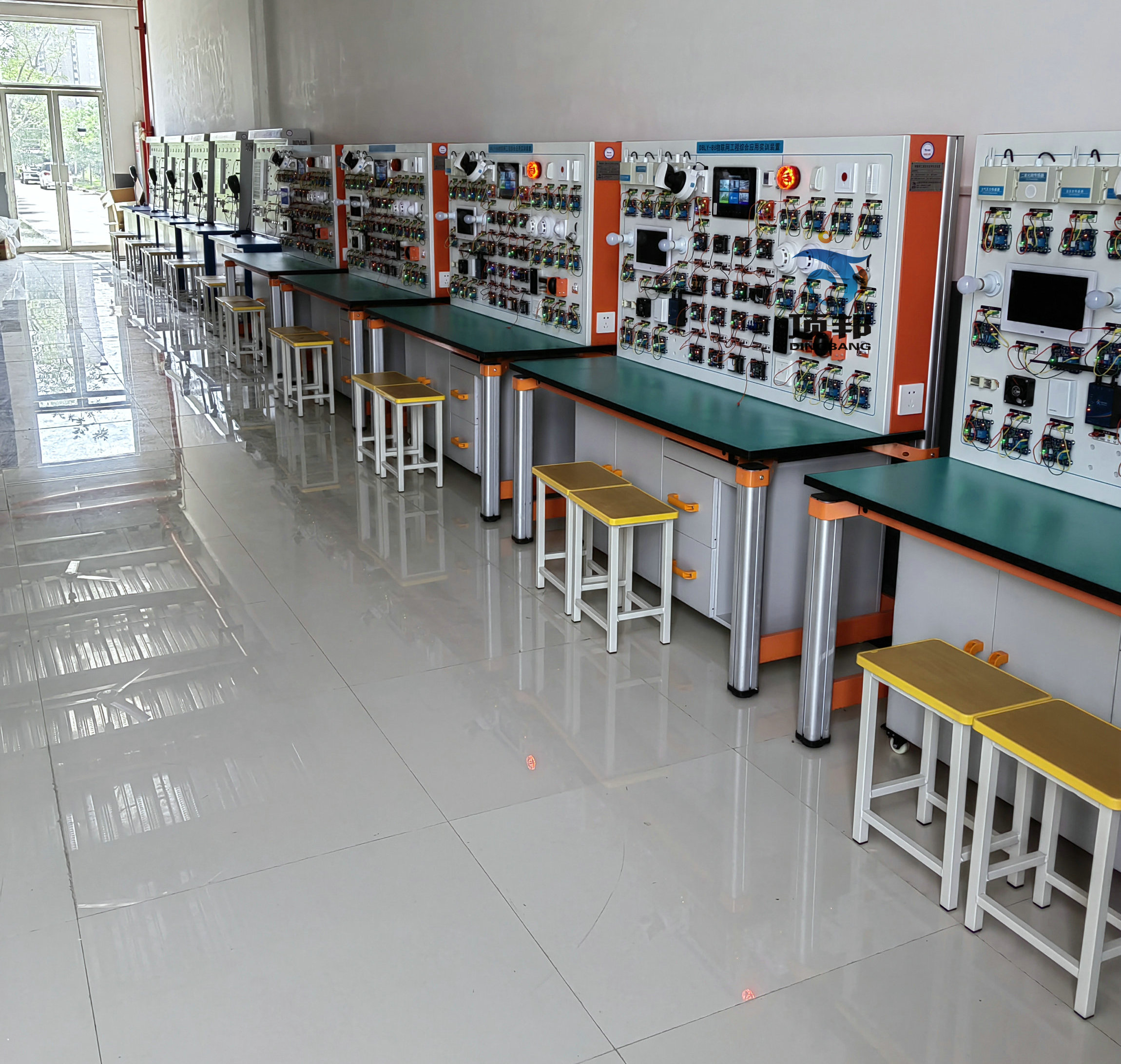 ��(li��n)�W(w��ng)���̾C�ϑ�(y��ng)�Ì�(sh��)Ӗ(x��n)�b��