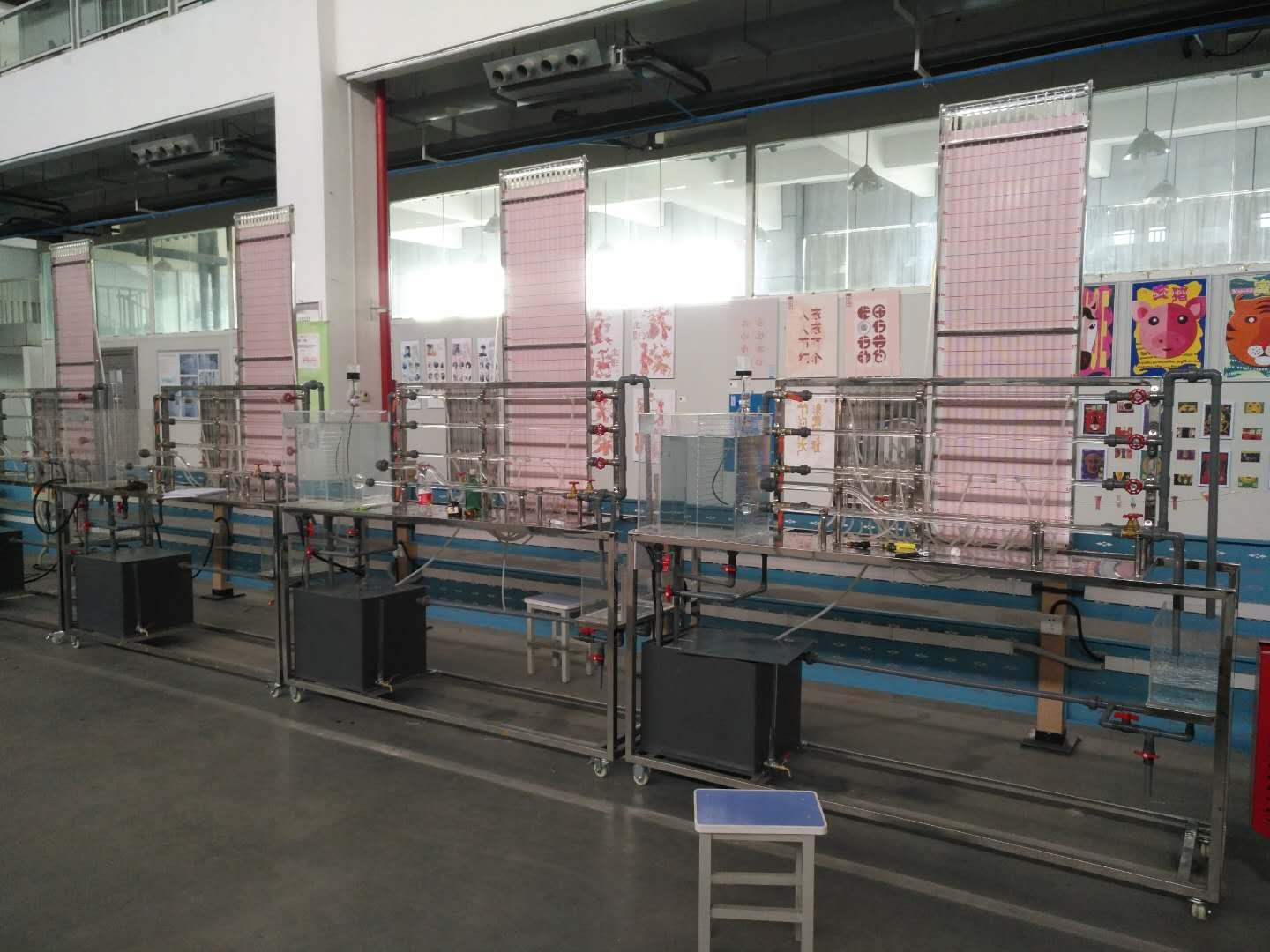 ���w���W�C�ό���b��