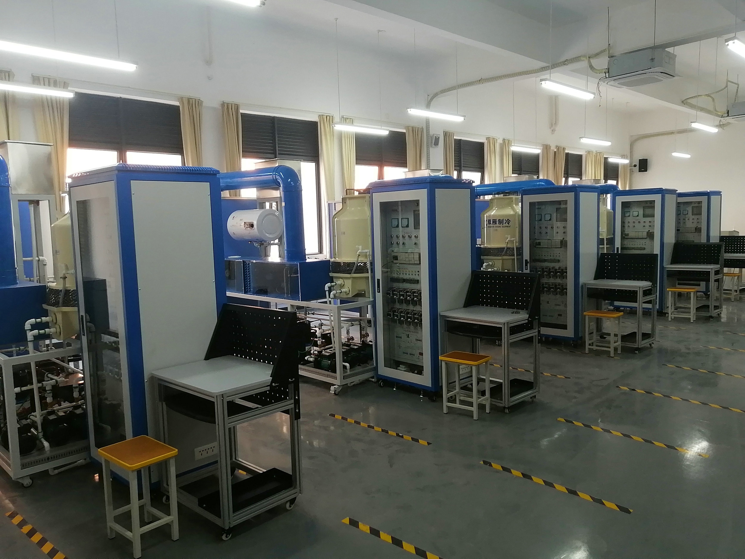 中央空調(diào)實訓(xùn)考核裝置