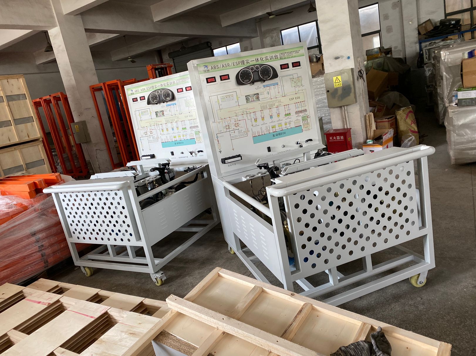 ABS/ASR/ESP制動系統(tǒng)實訓臺