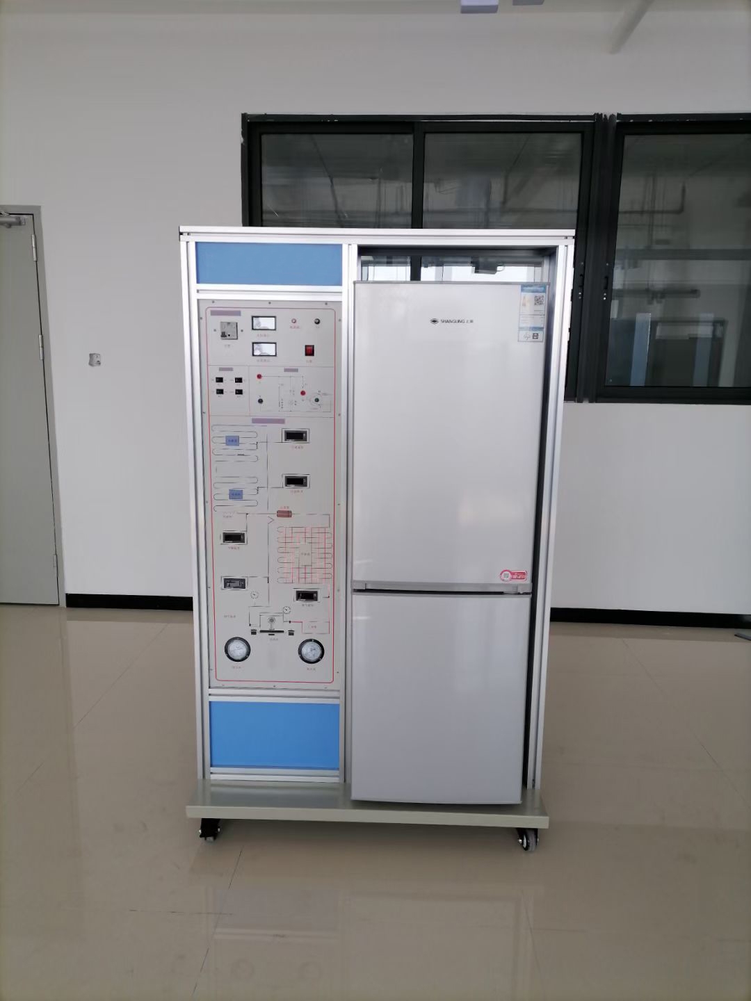 電冰箱制冷系統(tǒng)實(shí)訓(xùn)考核裝置