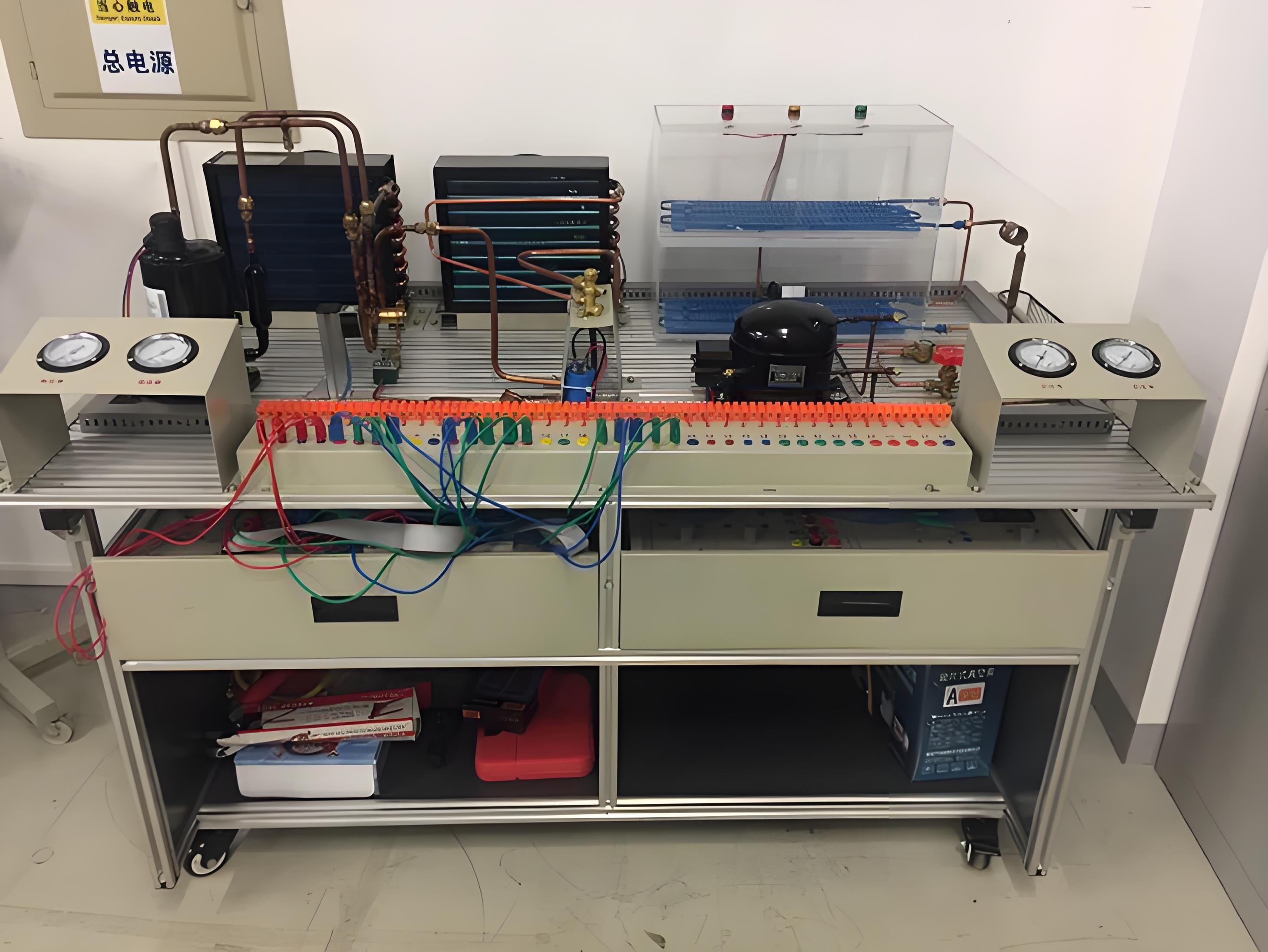 �F(xi��n)�������c���{(di��o)ϵ�y(t��ng)���܌�Ӗ�b��