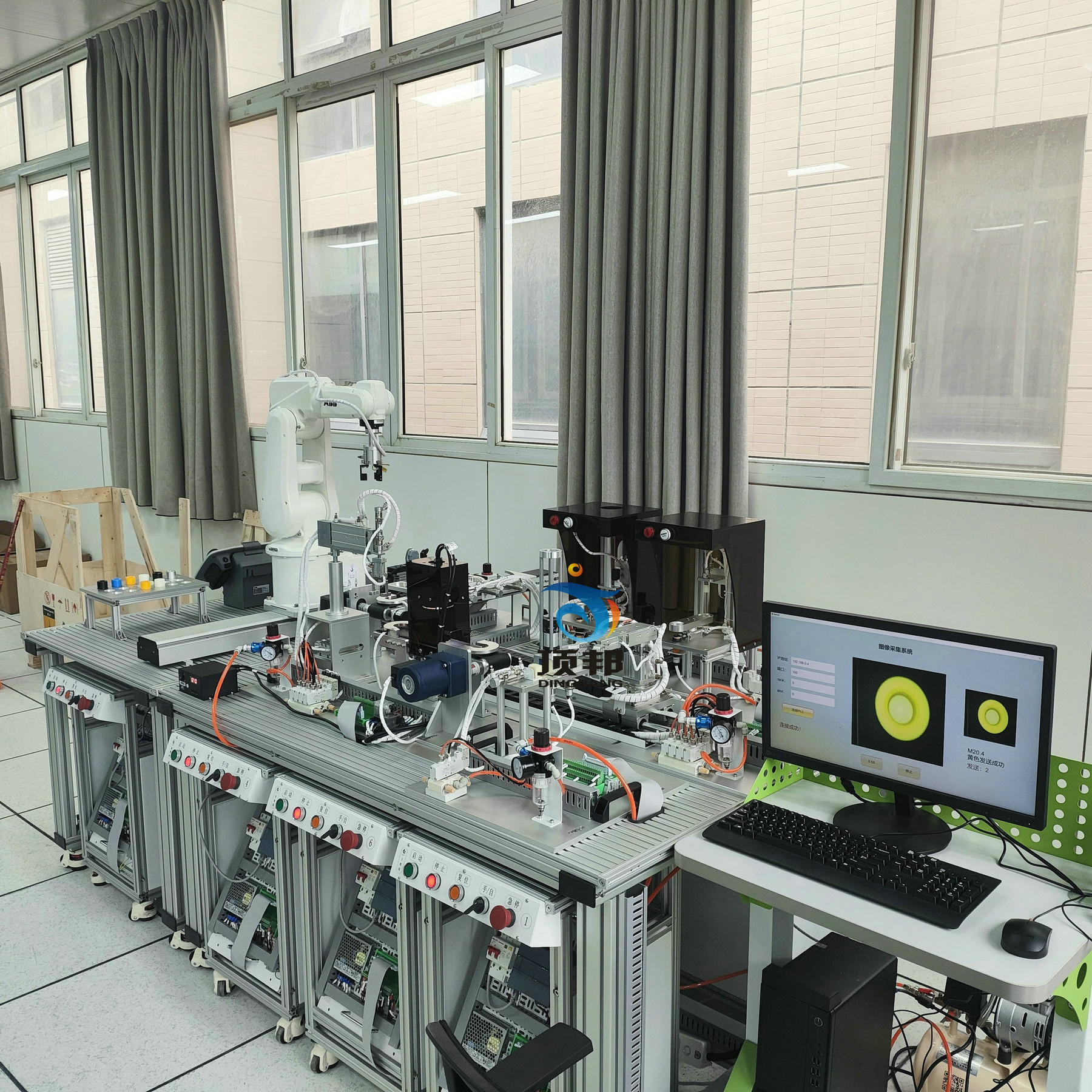 ���ܹ��I(y��)�C���ˌ�Ӗƽ�_