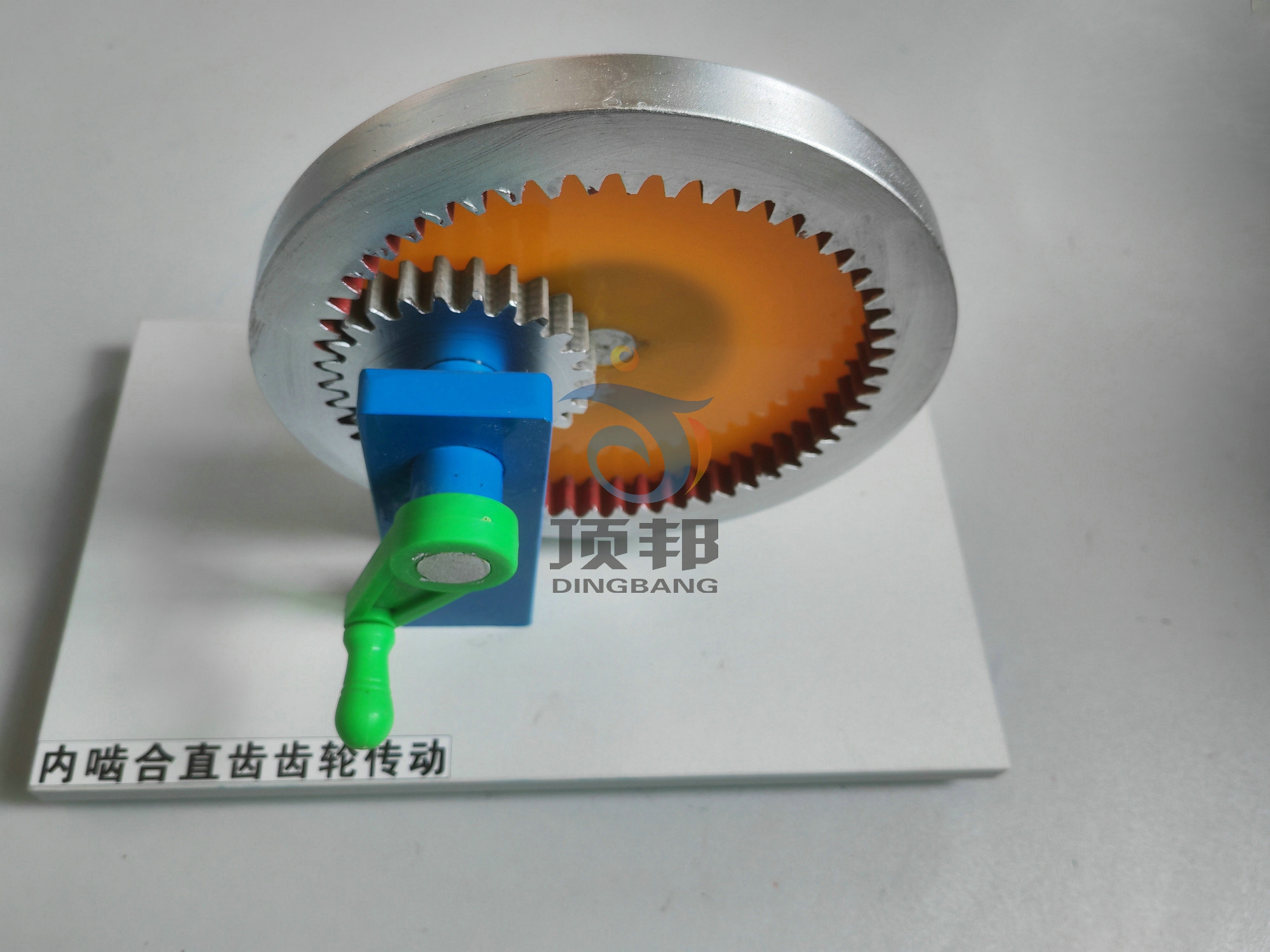 �Cе���A�̌Wģ��