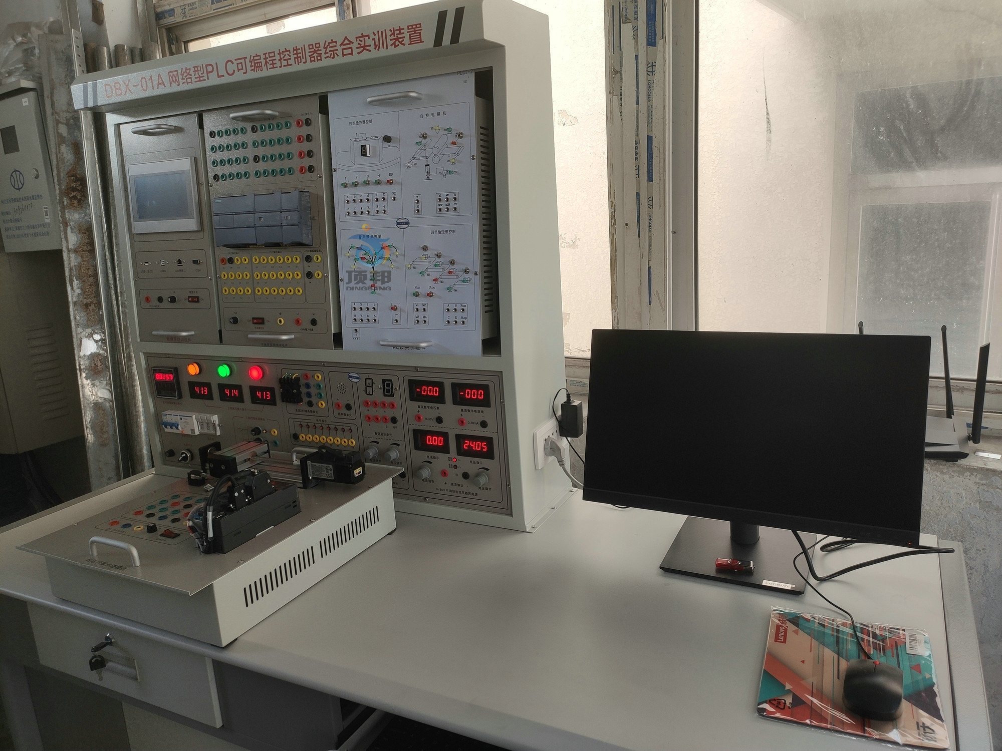 網(wǎng)絡(luò)型PLC可編程控制器綜合實(shí)訓(xùn)裝置