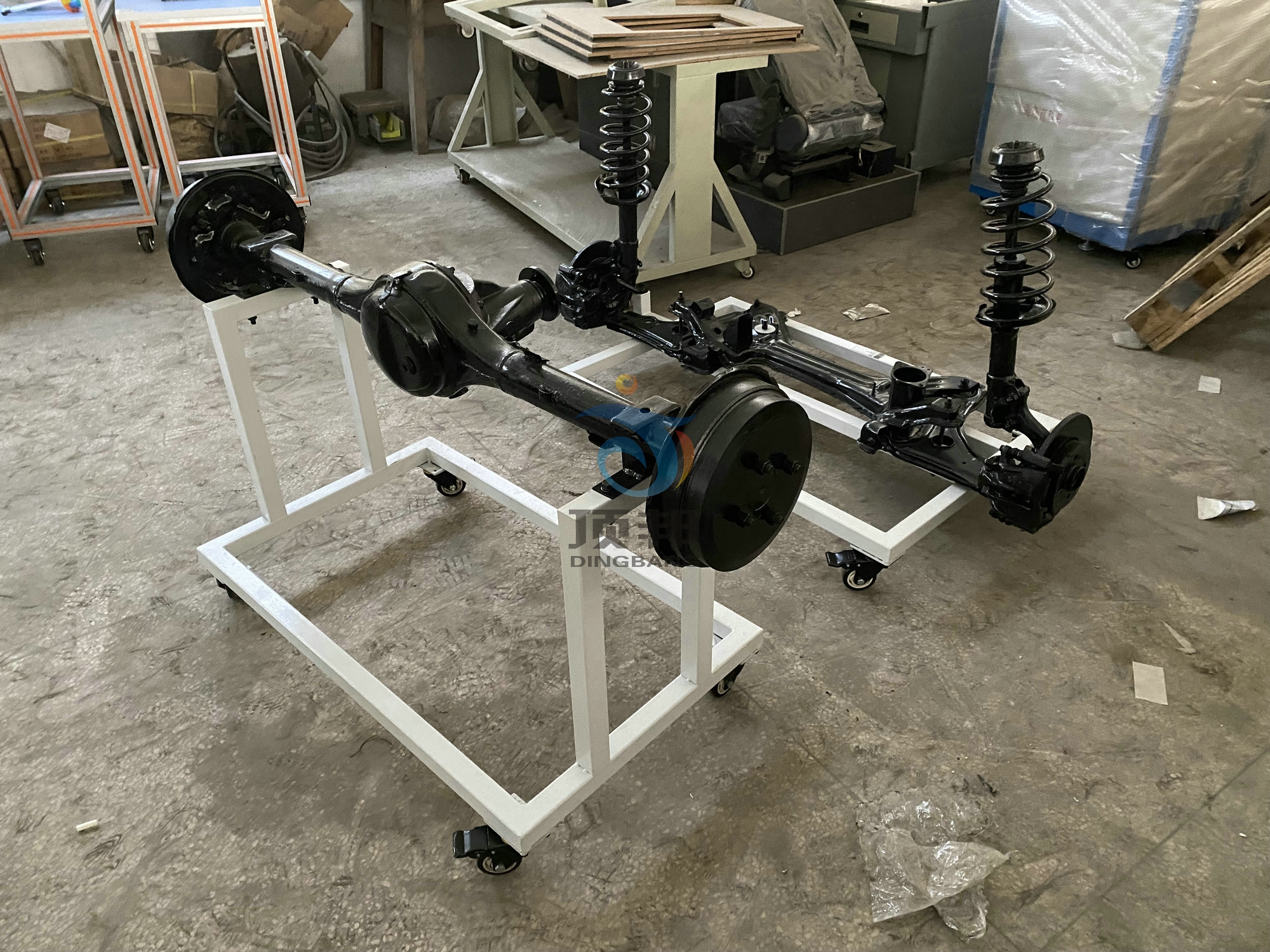 �(q��)��(d��ng)��