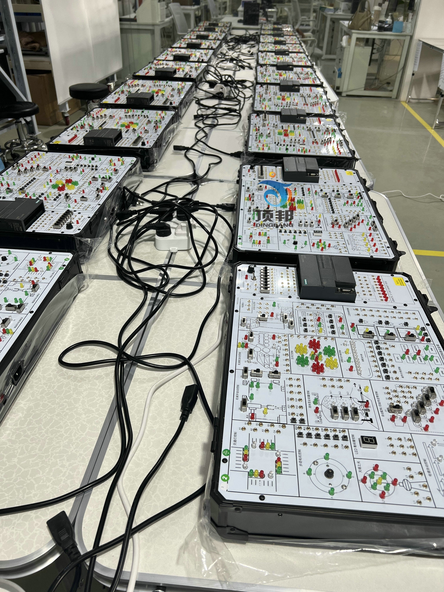 ���T��PLC�ɾ��̌����