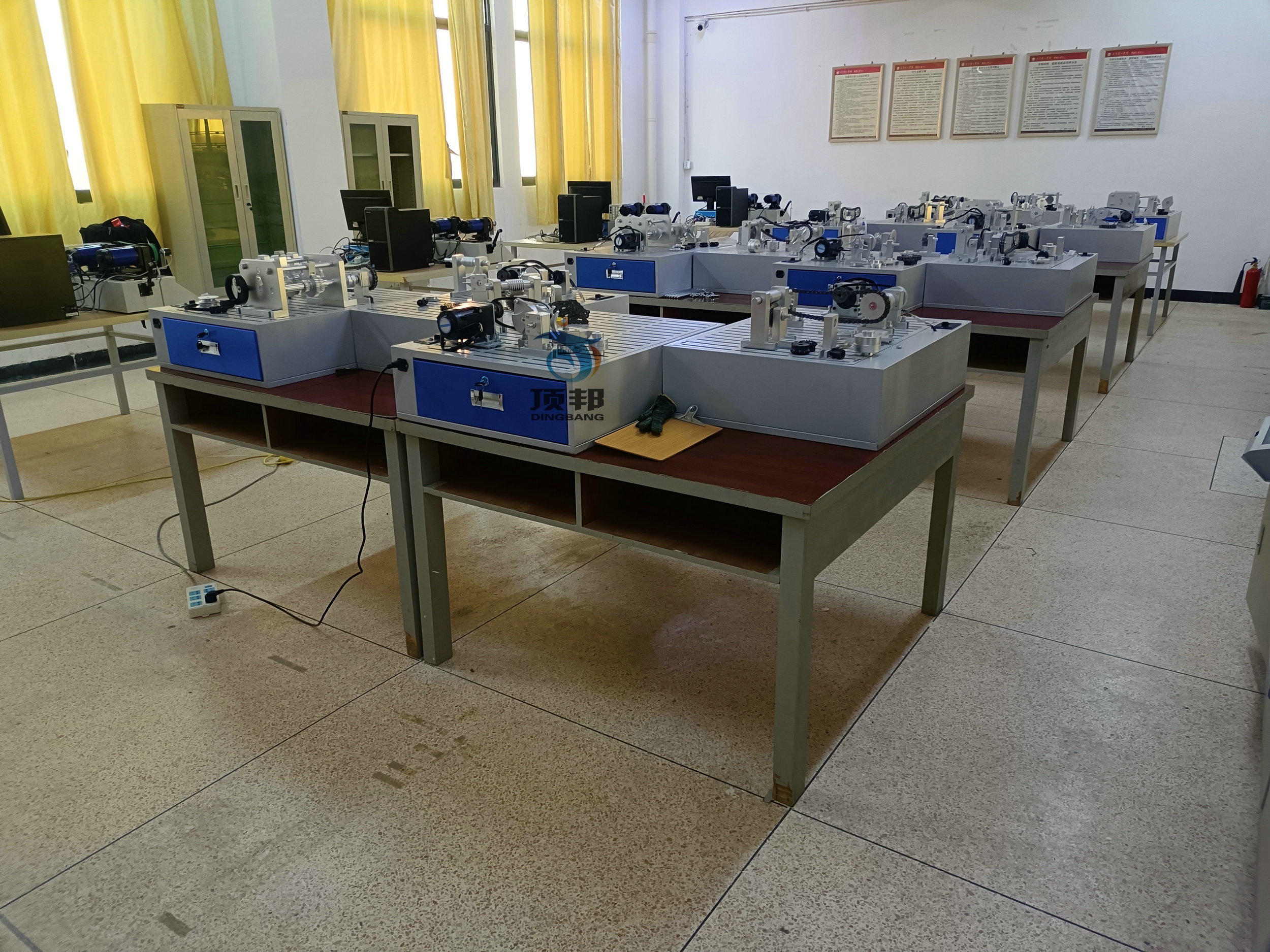 ��yʽ�Cеϵ�y(t��ng)���ӄ�(chu��ng)�½M���OӋ����_