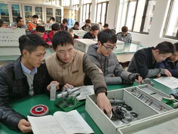 �Sϵ�Y(ji��)��(g��u)������(sh��)�(y��n)