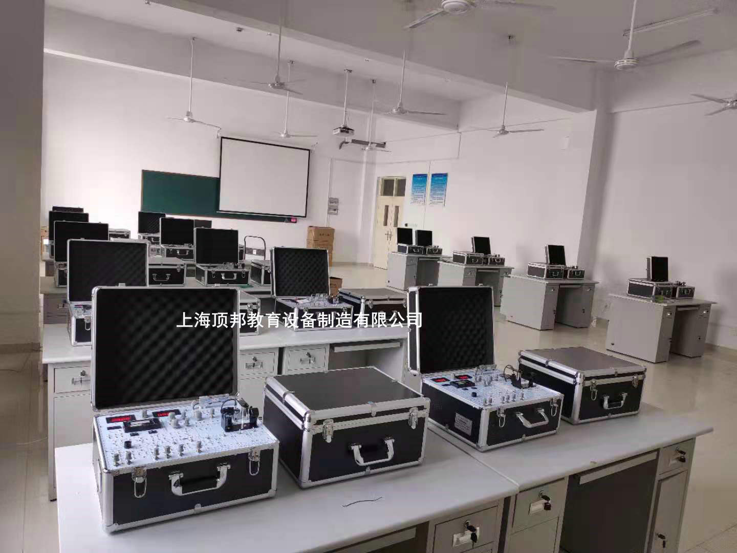 ������ϵ�y�����